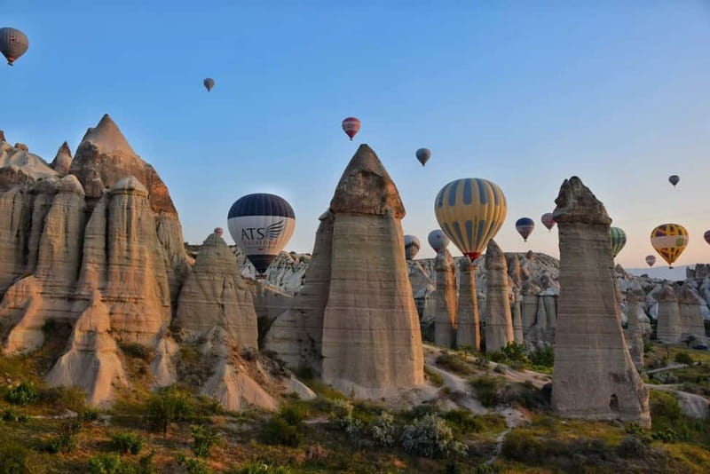 Full Day Cappadocia Red and Green Combined Tour - Red clay pottery and traditional rug workshops in Göreme