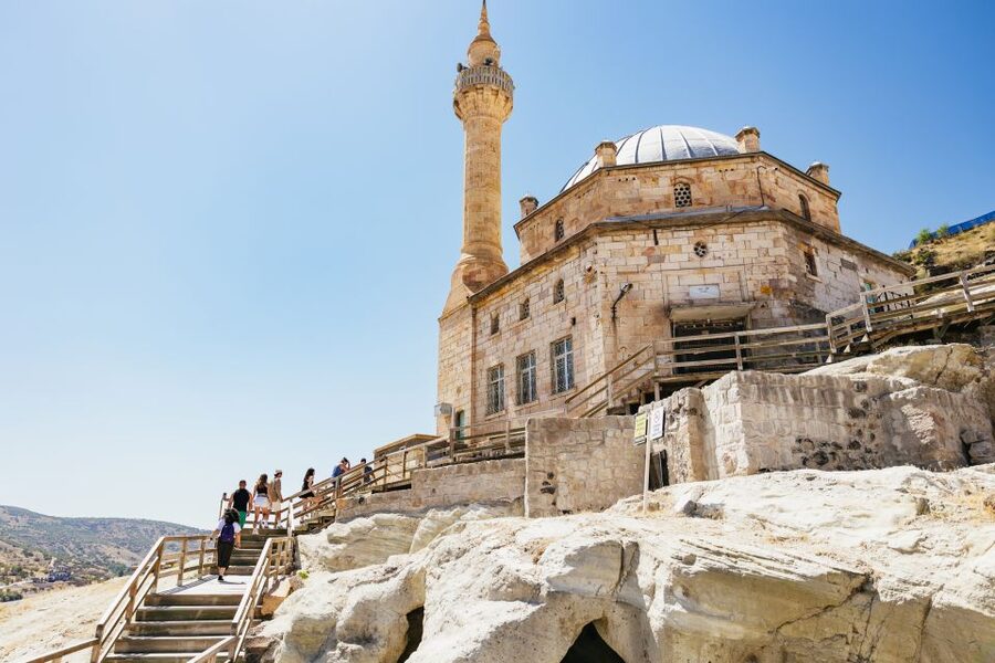 Full-Day Cappadocia Red Plus Tour - Paşabağları, Monks Valley, and why the fairy chimneys look like they do