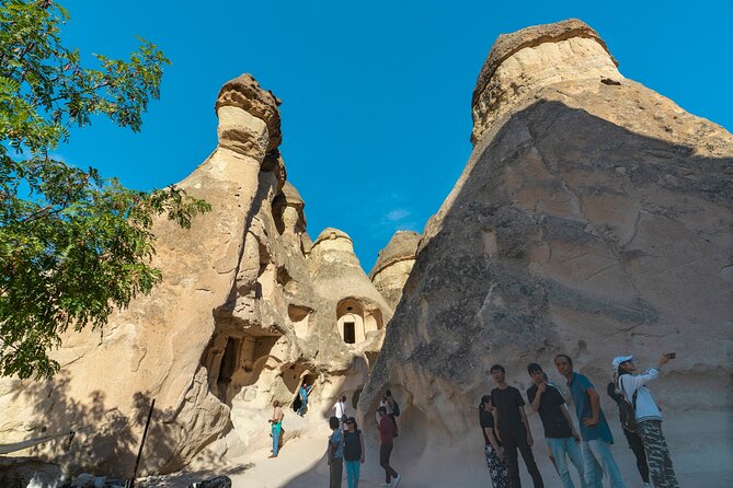 Full-Day Cappadocia Tour with Lunch, from Goreme - From your Göreme hotel to Uçhisar Castle: the panoramic start