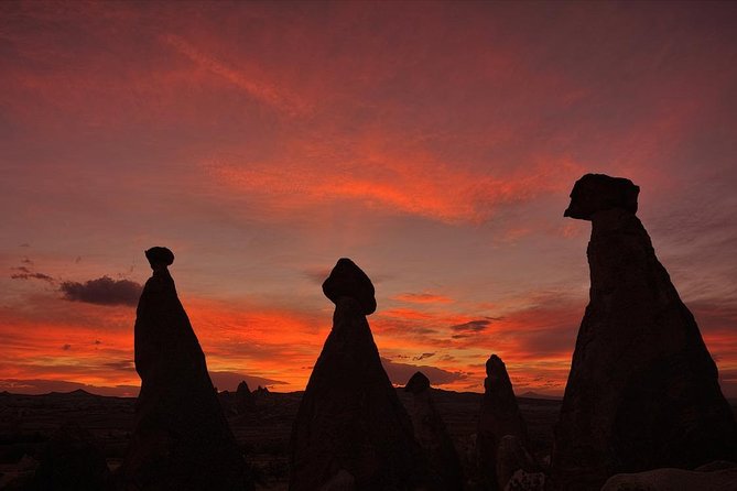 Full Moon Walk in Cappadocia - Why the Red and Rose Valleys feel different at 9:00 pm