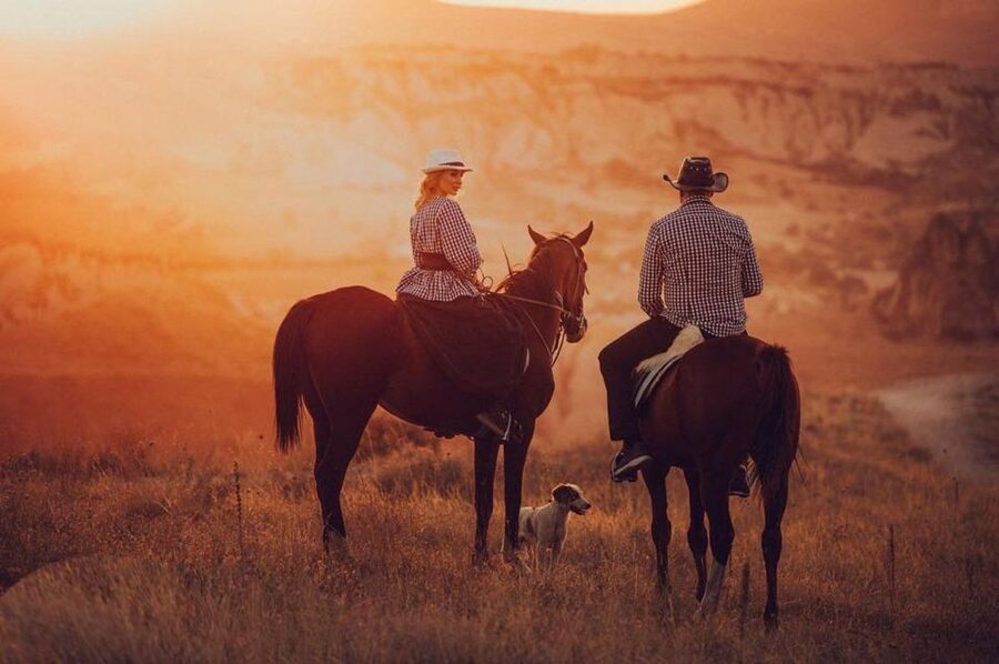 Goreme: Cappadocia Horse Riding Tour with Transfers - Doğa Binicilik Center: the briefing and gear part that matters most