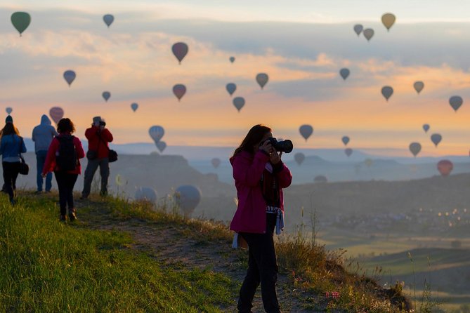 Hot Air Balloon, Best of Red and Green Guided 1-Day Tour - Paşabağı, Monks Valley, and the Chapel of Saint Simeon