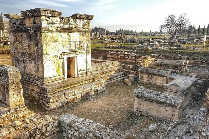 Pamukkale Tour from Kusadasi with Hot Air Balloon Flight - Lunch and downtime: making a 12-hour day feel manageable