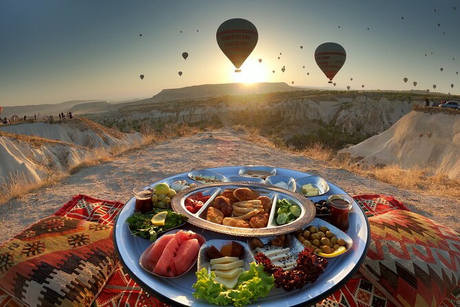Private Breakfast Organisation in the Love Valley - Hotel Pickup and Timing: Be Ready When Sunrise Changes the Plan