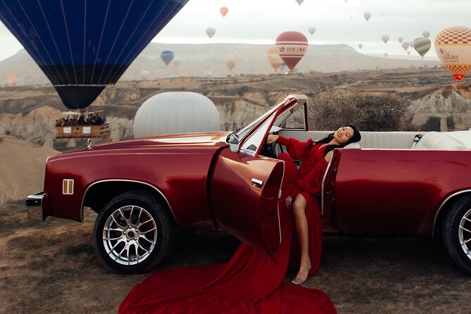Private Classic Car Sunrise Balloon Chasing Experience - Stop 2 in Love Valley: Short Ride, Big View, and Those Famous Rock Shapes
