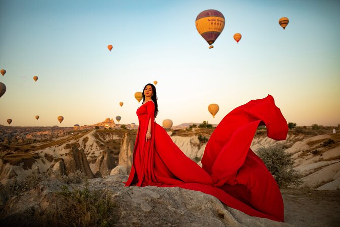 Private Photoshoot in Cappadocia - Sunrise in Goreme: how the balloon-photo plan really works