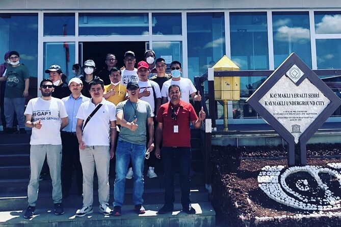 Red and Green Combined Tour +Lunch - Hotel Pickup, Private-Group Pace, and One Thing to Confirm