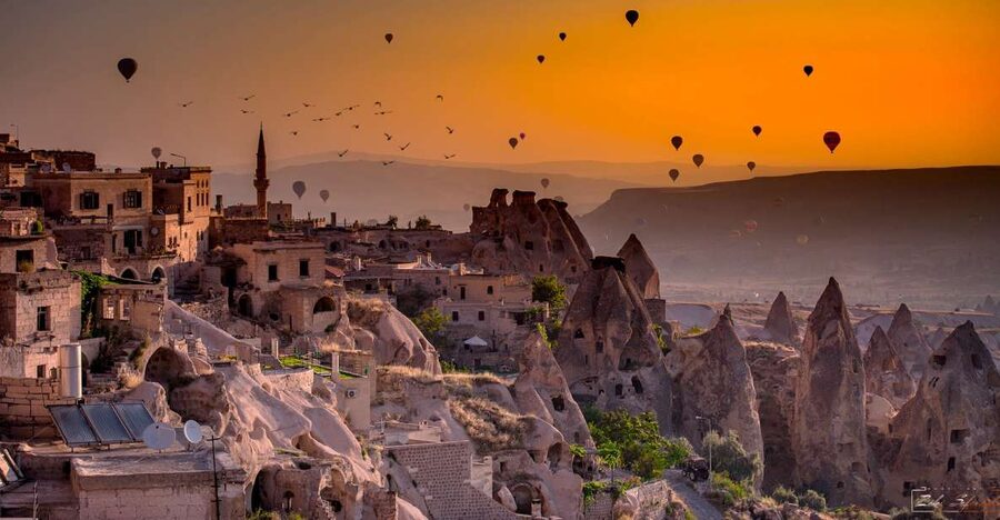 SKIP-THE-LINE: Fairy Chimneys of Cappadocia w/LUNCH - Goreme Panorama and Uchisar Castle: views for your photo roll, and time to breathe