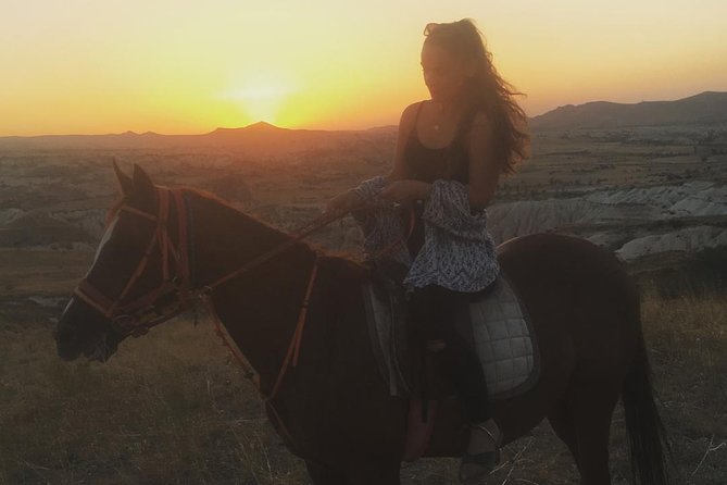 Sunset Horsebackriding-Tour through the Valleys of Cappadocia - Getting to Cavusin Ranch: meeting point and timing that actually matters